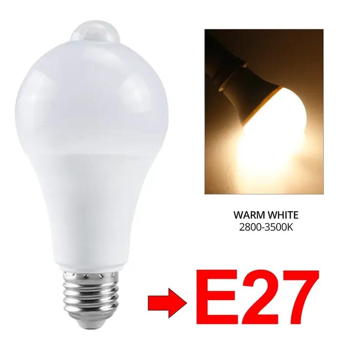 Ampoule LED avec détecteur de mouvement PIR pour salon 3-5m² adaptable en bleu RVB modifiable ou vert 2700-3500K