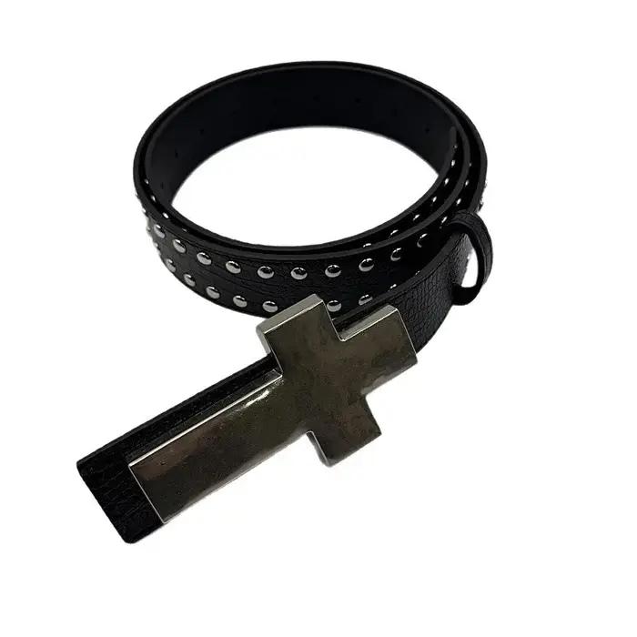 Ceinture croisée en métal cloutée à motif craquelé, accessoire vestimentaire de style gothique punk