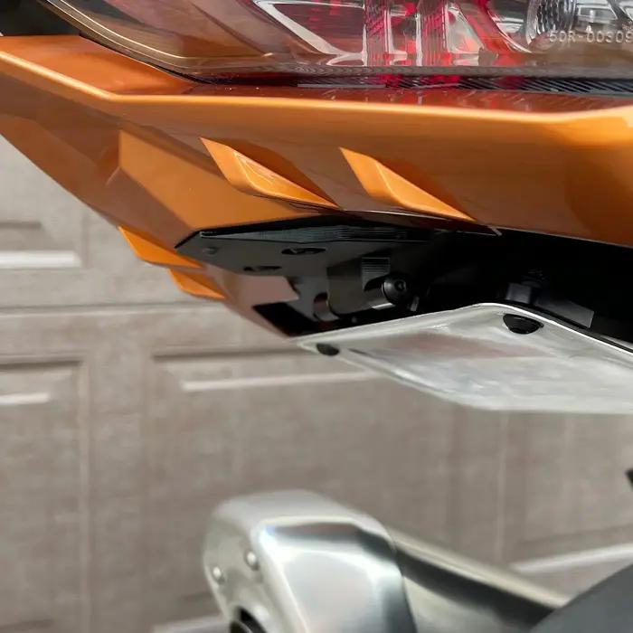 Support de plaque d'immatriculation en alliage d'aluminium anodisé noir pour Suzuki GSX1300R Hayabusa 2022 2023 2024 2025 2026 élégant à offrir pour améliorer l'esthétique et la sécurité de la moto