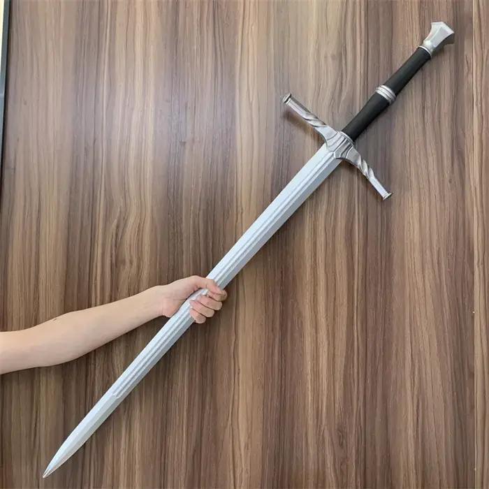 Épée de cosplay Hunt Sauvage 1:1 bête épée armes alice éredin blanc loup accessoire jeu de rôle sécurité PU assistant aéondight bijou épée occasions spéciales