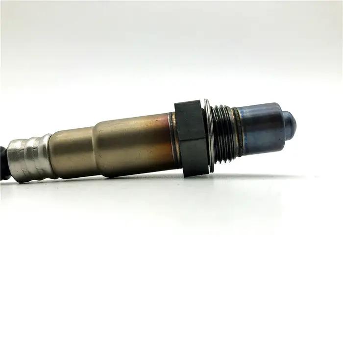 Capteur d'oxygène automatique adapté pour W203 W204 S203 CL203 CLC180 W211 W212 E200 R171 SLK200 66C