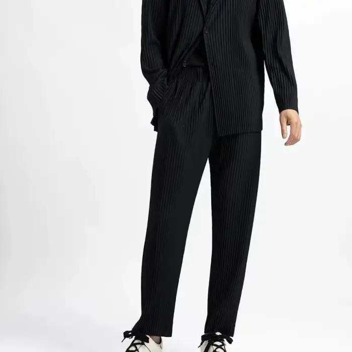 Miyake hommes été pantalon plissé décontracté plissé effilé neuf points pantalon cordon plissé confo
