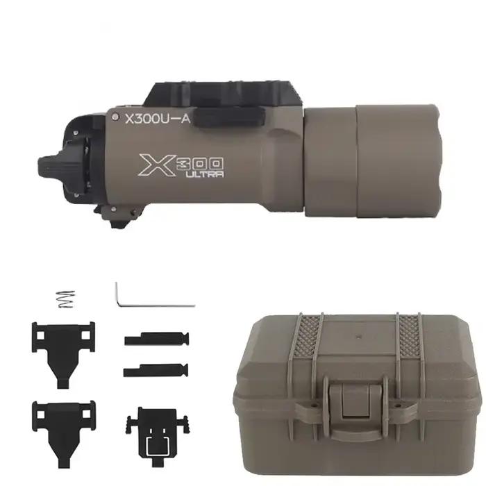 Lampe de poche tactique Surefir SF X300A. Lumière de reconnaissance par pistolet.
