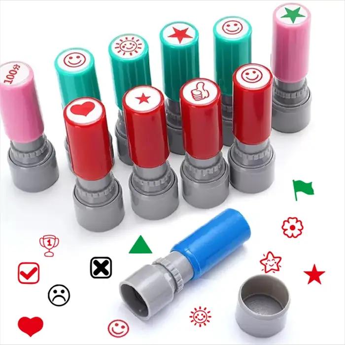 Timbres auto-encreurs personnalisés pour enfants de dessin animé, tampons photosensibles en caoutchouc pour arts, crafts et projets scolaires