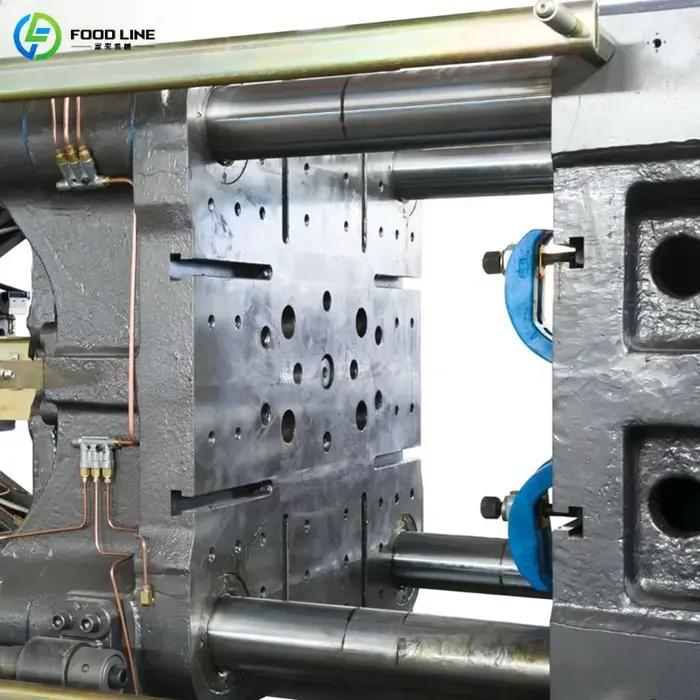 Machine industrielle entièrement automatique à économie d'énergie pour la fabrication de préformes plastiques, équipement d'atelier robuste sur mesure pour injection de PET