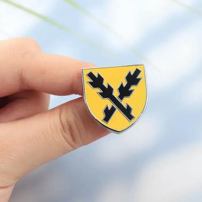 Broche Écusson de Leipa de Kingdom Come Deliverance - Épinglette en émail du blason de Sir Hans Capon