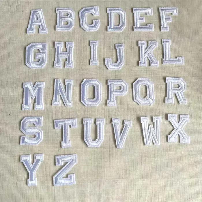 Patch Thermocollant avec Lettres de l'Alphabet Blanc