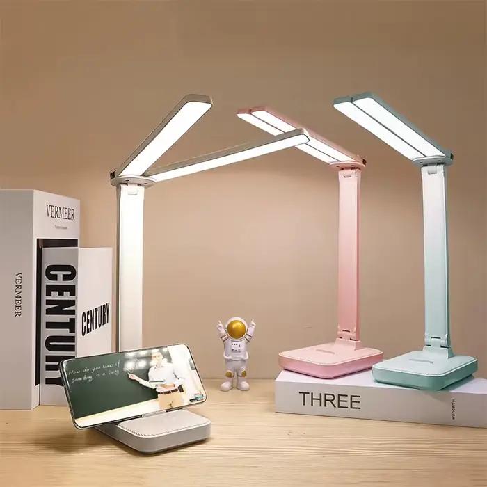 Lampe de bureau USB à 3 niveaux de luminosité réglable