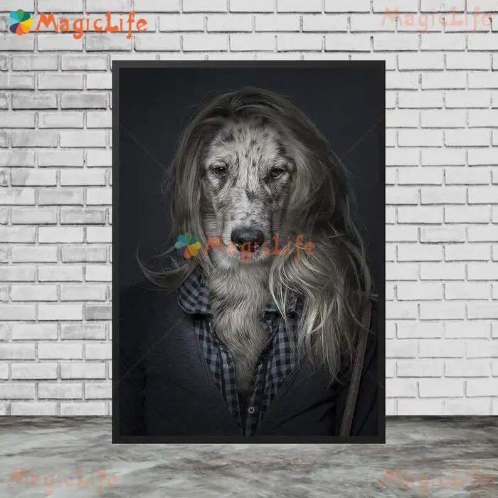 Portraits drôles de chiens habillés comme des humains