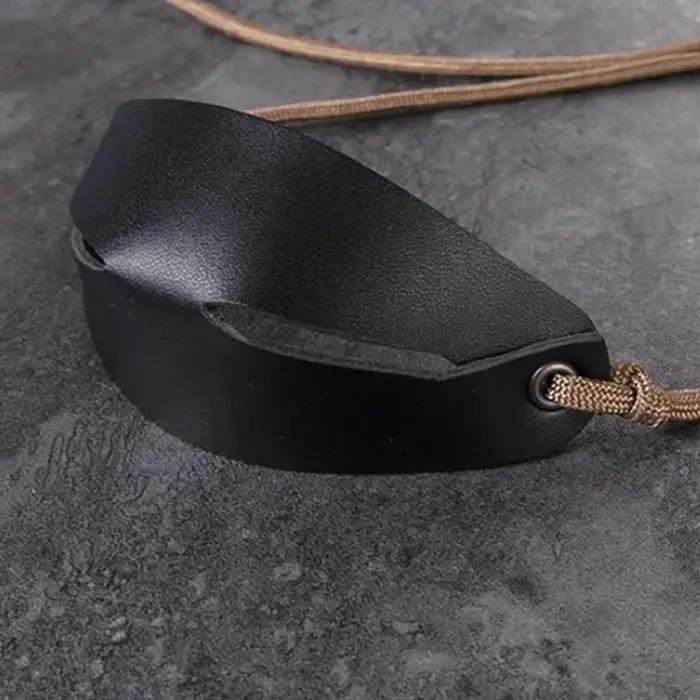 Lance-pierre en cuir noir imperméable pour sports de plein air randonnée camping chasse occasions spéciales