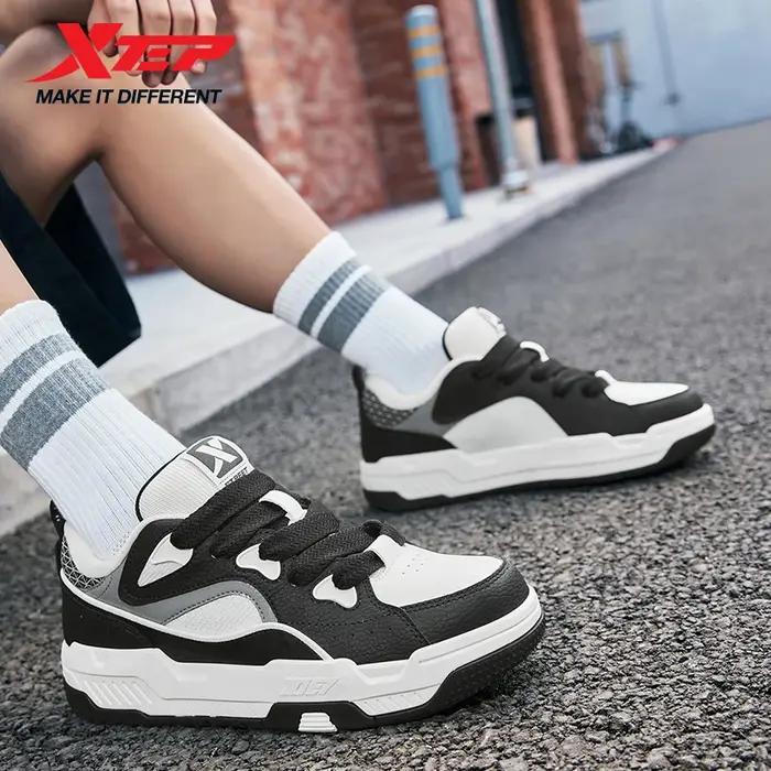 Xtep chaussures de skateboard hommes 2025 printemps et automne semelle épaisse respirant polyvalent
