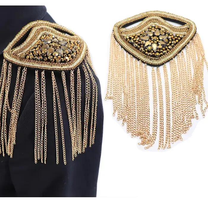 Épaulettes à franges Punk en tissu brodé pour accessoires vestimentaires de spectacle et habillement quotidien style punk occidental