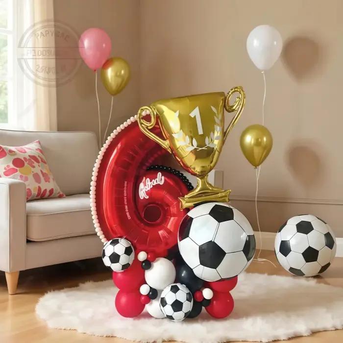 Ensemble de ballons de Football trophée doré