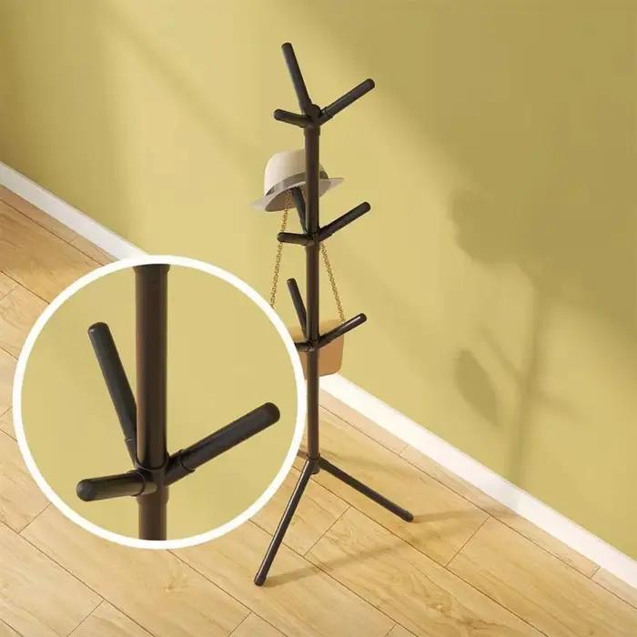 Support de rangement moderne pour manteaux et chapeaux de chambre à coucher en plastique noir pour intérieur élégant et fonctionnel