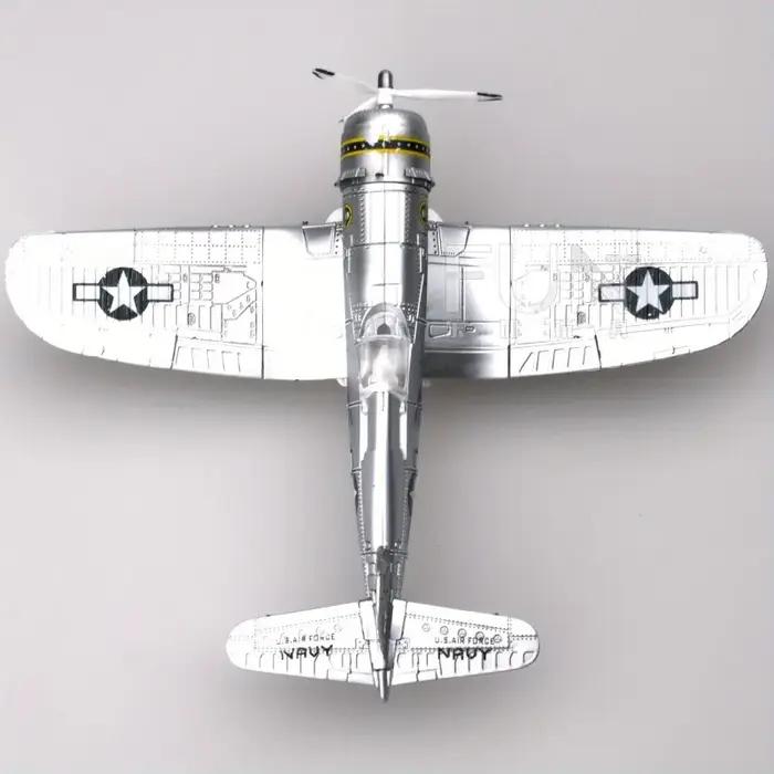 Avion de chasse en plastique, échelle US NAVY F4U Corsair Fighter, modèle d'assemblage, couleur aléa