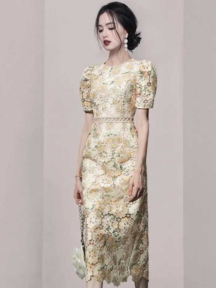 Robe fourreau en dentelle vintage femme broderie florale col rond manches bouffantes soirée été