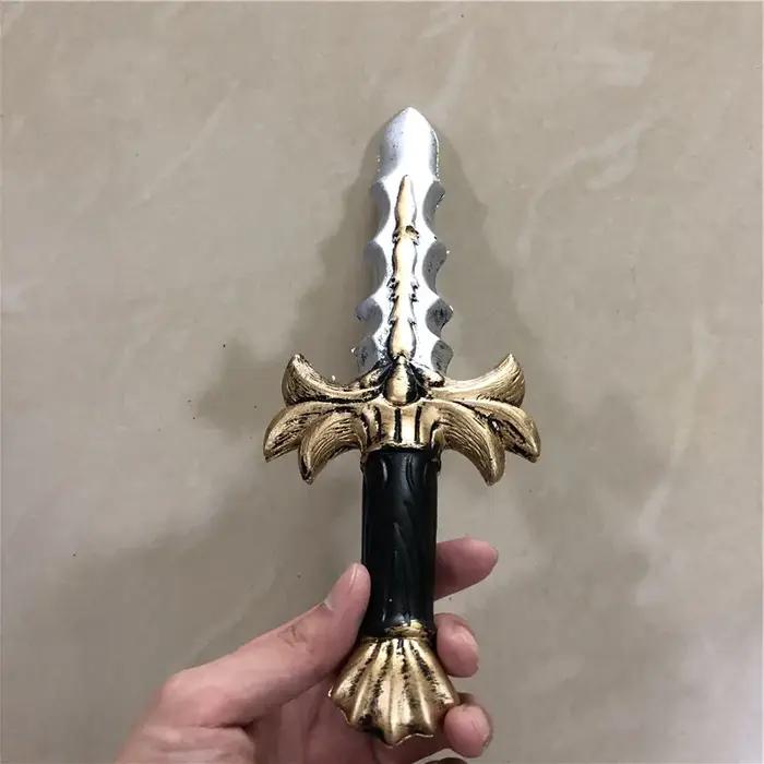 7 Styles de lames, épées et couteaux de cosplay