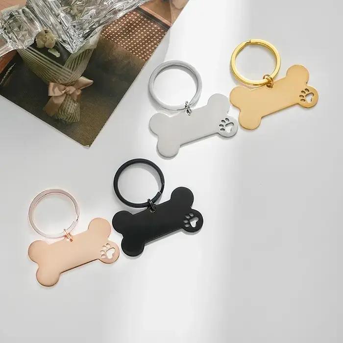 Étiquettes personnalisées gravées de haute qualité en métal pour chien et chat identification sécurité nom numéro de téléphone pendentif en forme d'os pour animal de compagnie occasions spéciales cadeau pour amoureux des animaux
