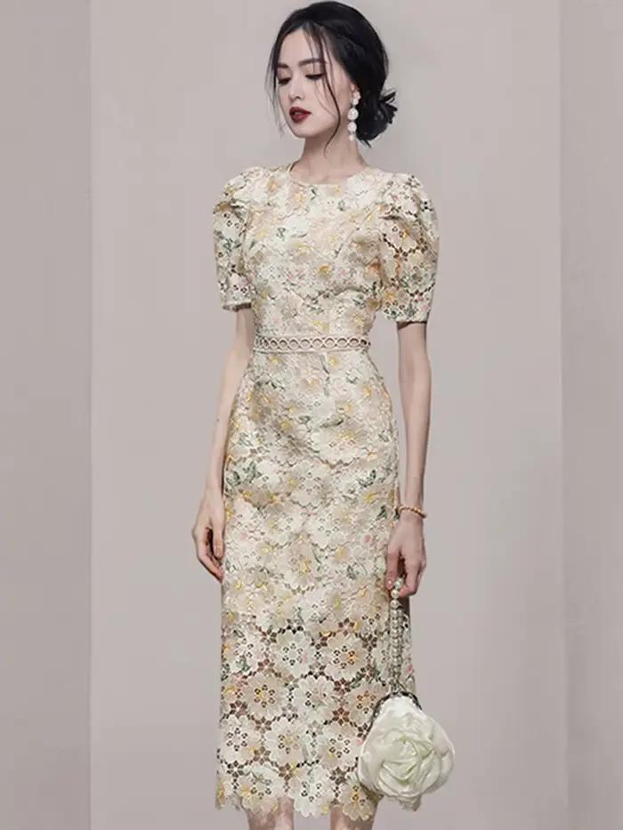 Robe fourreau en dentelle vintage pour femme, broderie florale, col rond, manches bouffantes, taille
