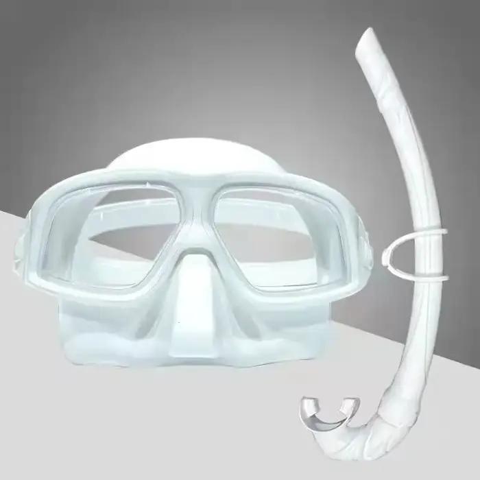 Masque de plongée miroir de surface de plongée gratuit