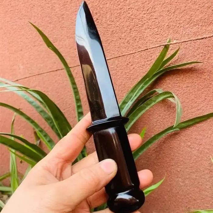 Poignard en obsidienne en cristal naturel de 15cm