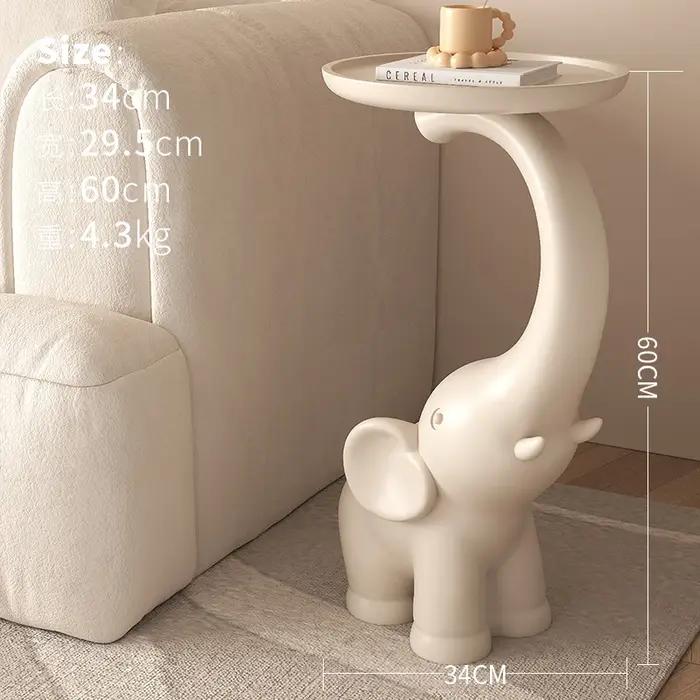 Table d'appoint en cuir crème éléphant