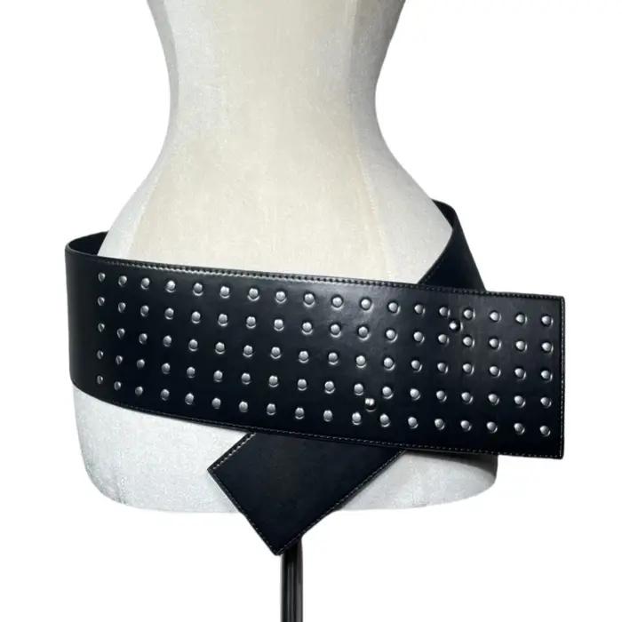 Europe et les états-unis Punk lourd industriel Rivets ceinture Extra large robe personnalisée en cui