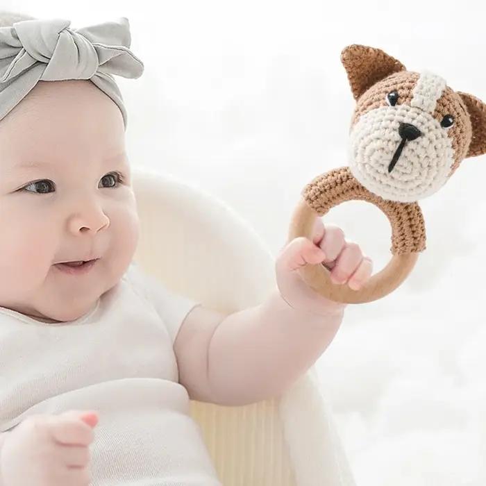 Hochet musical en bois pour bébé, anneau de dentition, hochets musicaux en crochet en forme de lapin, bracelet apaisant, jouets pour tout-petits, cadeaux de dentition pour bébé