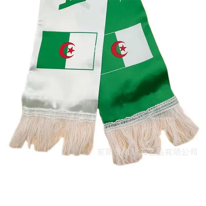 Echarpe drapeau algérien personnalisée equipe de football imprimée en satin polartec pour decoration maison et célébrations patriotes