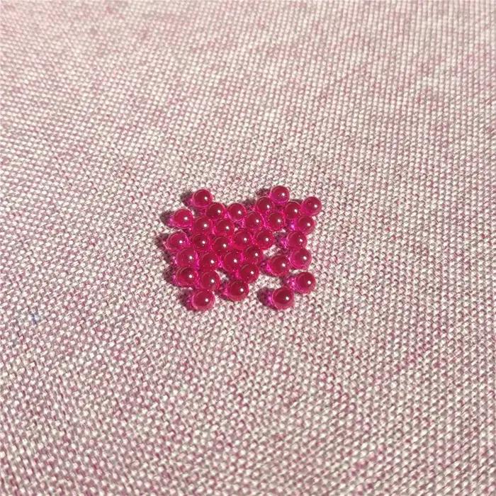 Boules de rubis de 3 mm de diamètre extérieur fabriquées à partir de pierre de pierres précieuses en