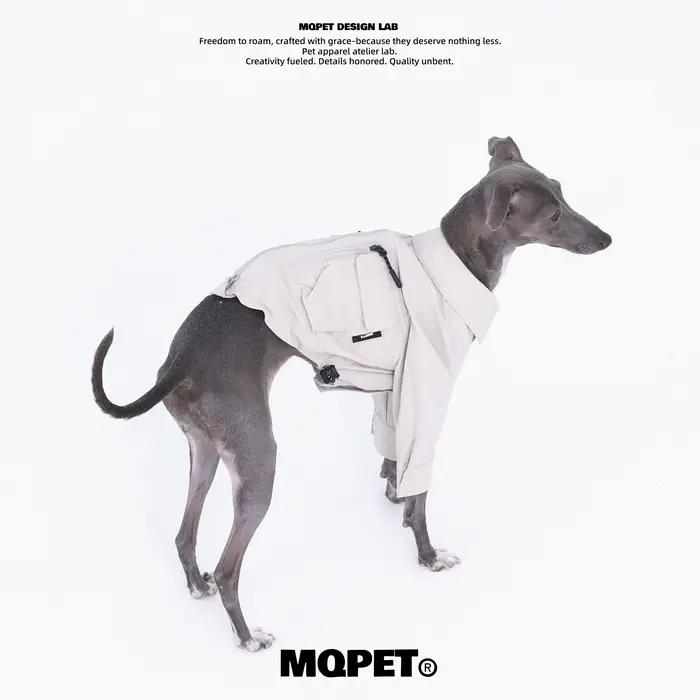 T-shirt de protection triple pour chiens, design montagne, couleur kaki printanier, vêtements pour chiens de petite et moyenne taille, idéal pour promenades et activités extérieures