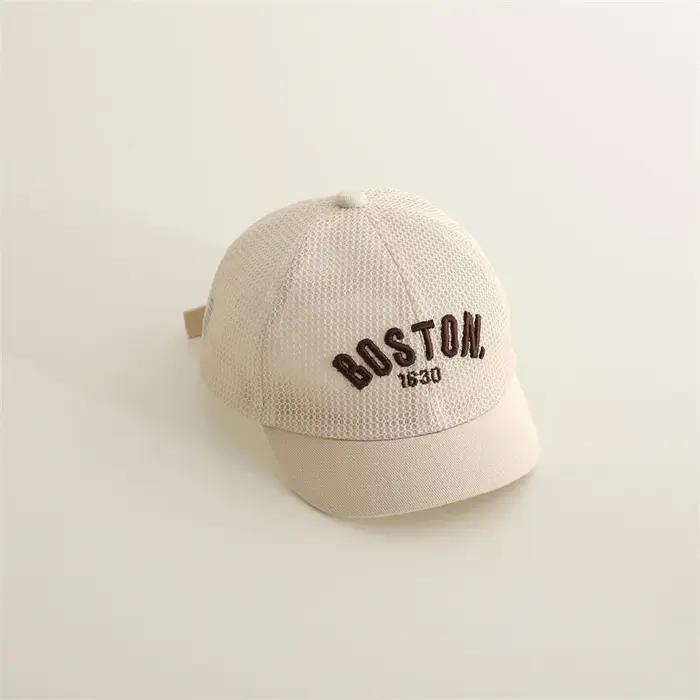 Casquette de baseball brodée pour bébé