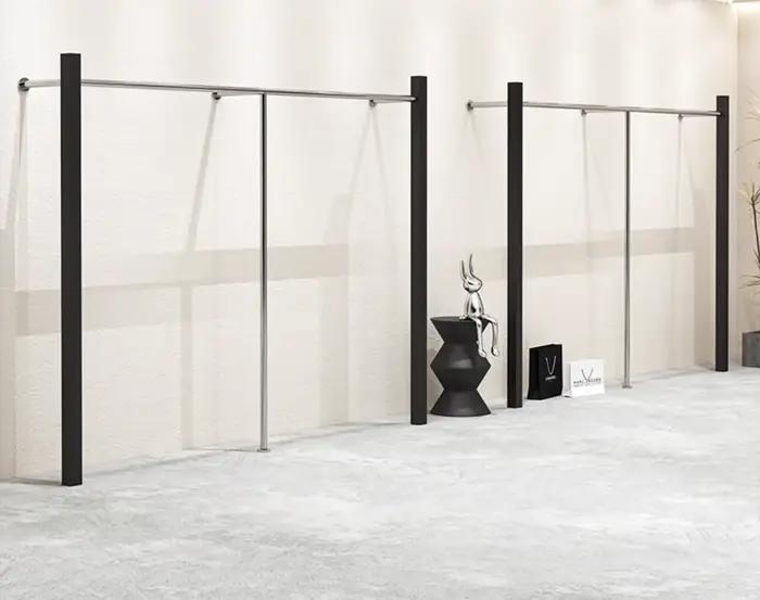 Présentoir de magasin de vêtements pour femmes