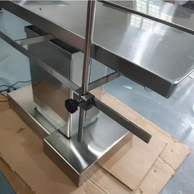Table animale Table de théâtre chirurgical vétérinaire Table d'opération électrique pour chien vétérinaire