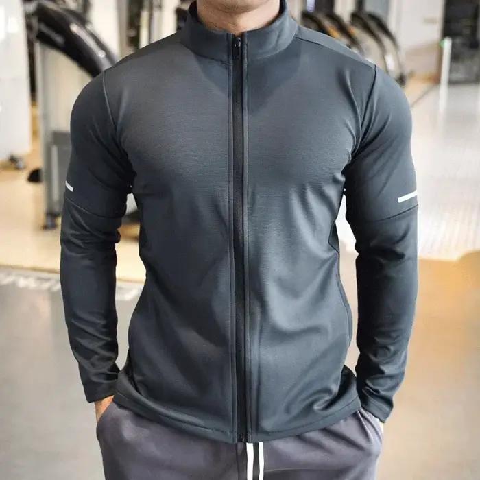 Sweat-shirt de sport à manches longues pour hommes
