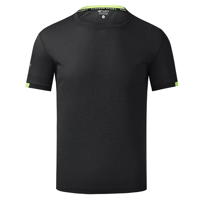 T-shirt à séchage rapide