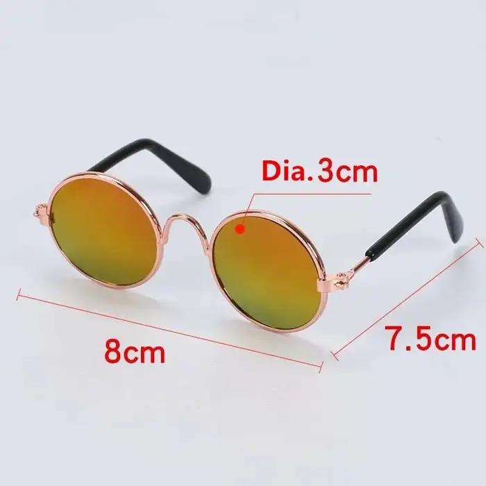 Lunettes de soleil amusantes et décoratives pour animaux de compagnie, accessoire photo fun pour chats et chiens, deux tailles disponibles, résistant à l'eau, variété de couleurs