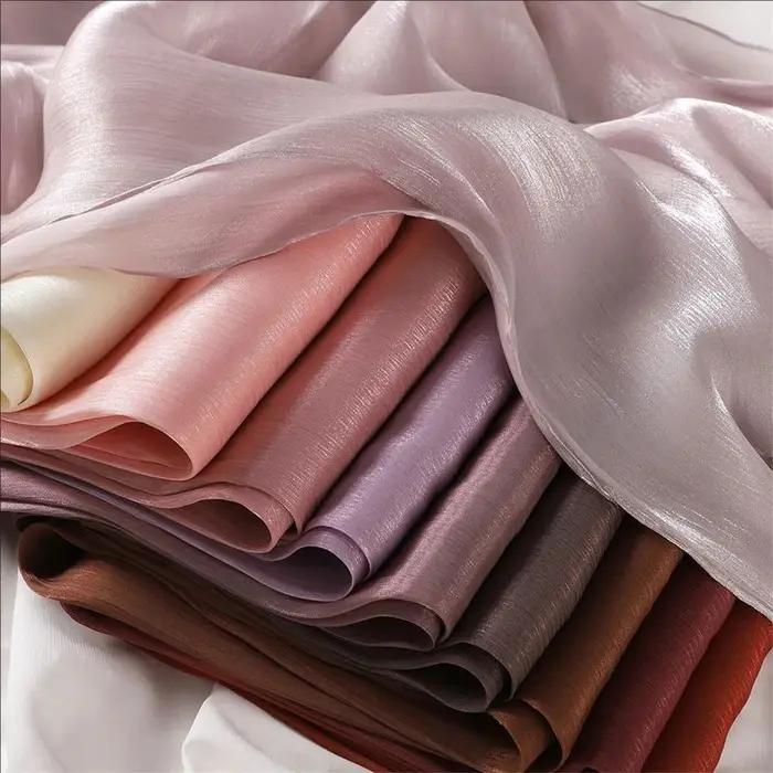 Nouveau Premium Shimmer soie Hijab écharpe femmes luxe Medine soie voile musulman femmes Hijab brill