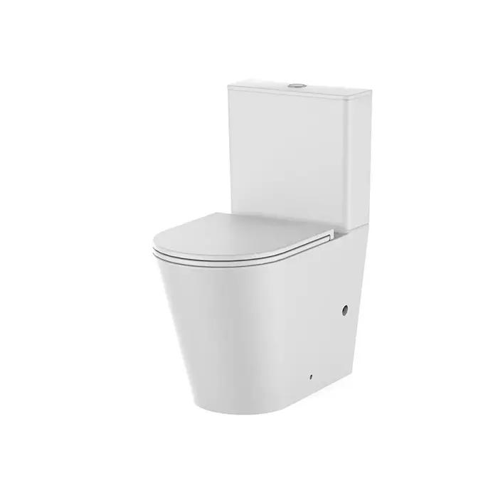 WC Jetman Europe Tornado en céramique deux pièces pour salle de bains moderne avec système de chasse d'eau Tornado et design sans bride pour une installation facile
