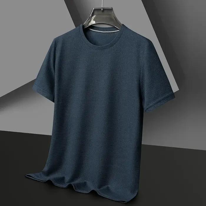 Nouveau T-shirt d'été à manches courtes et col rond gaufré pour hommes