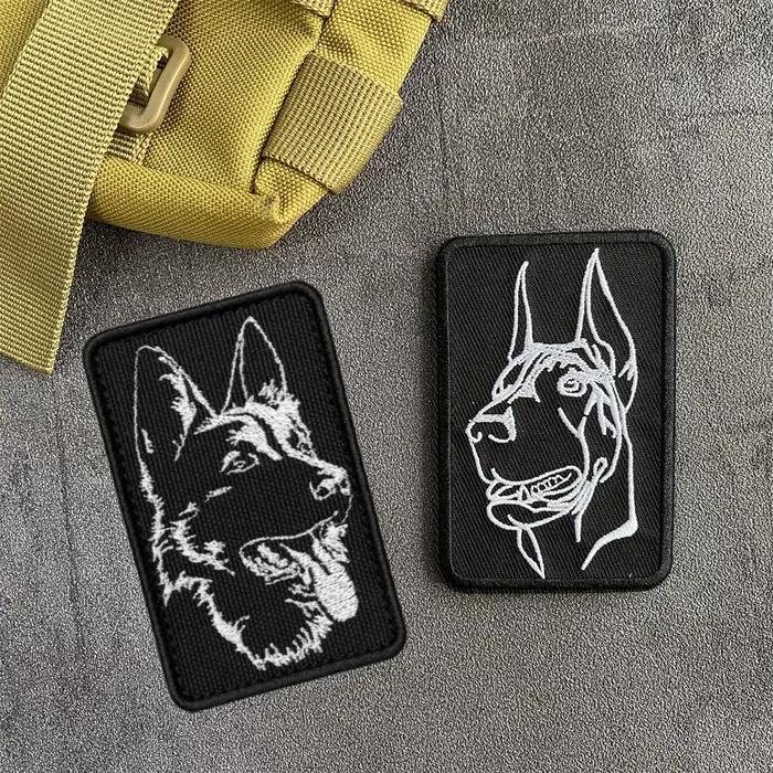 Loquets de patrons brodés pour chiens Accessoires de sac à dos tactiques Autocollants à crochet et boucle Accessoires de vêtements pour hommes et femmes Occasions extérieures Décoration de vêtements de compagnie
