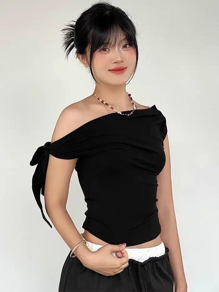 2025 femmes été nouveau rétractable plissé une épaule haut court dos nu torsion cravate asymétrique T-Shirt ha