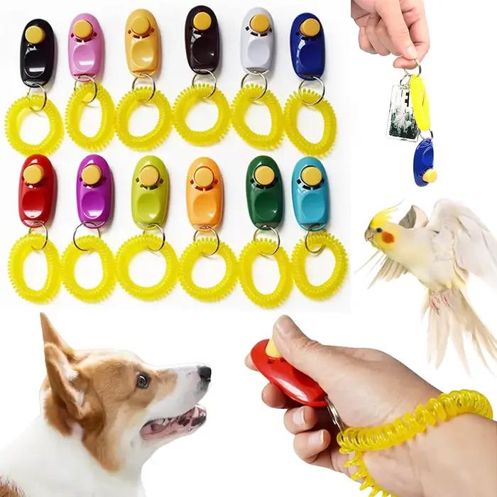 1/2/4 pièces de clickers d'entraînement pour chien de couleur aléatoire