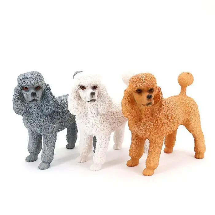 Simulation de figurine de chien pudel, décoration de la maison