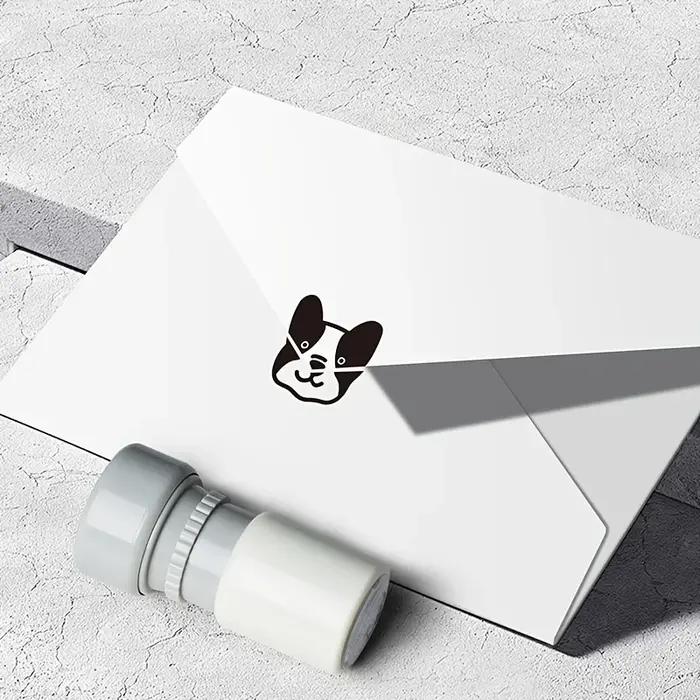 Tampon auto-imprimé chiot mignon pour décoration d'emballage cadeau et personnalisation de carnets occasions spéciales