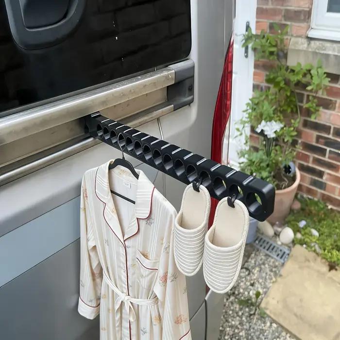 Porte-vêtements amovible sans perçage pour camping-car