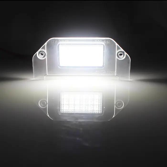 Jeu d'éclairage de plaque d'immatriculation LED SMD blanc pur, 2 pièces, LH + RH pour 05-14 Chrysler