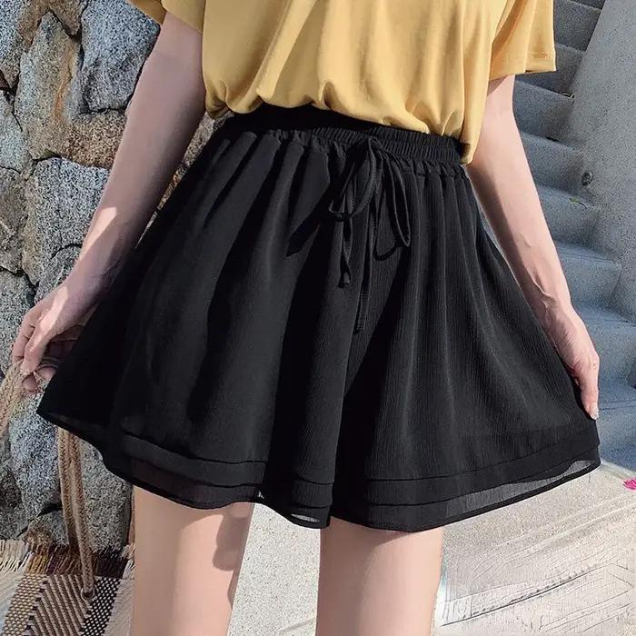 Short en mousseline de soie taille haute pour femme