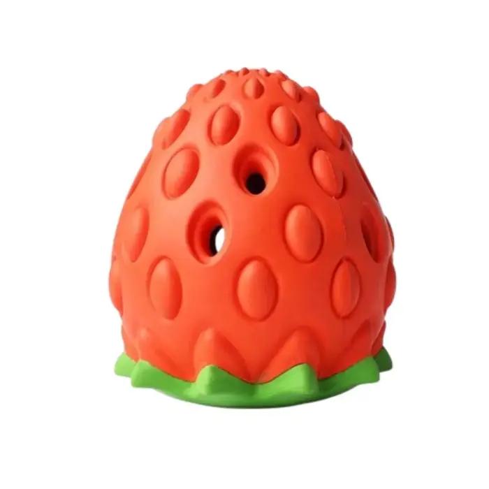 Balle à mâcher pour chien en forme de fraise
