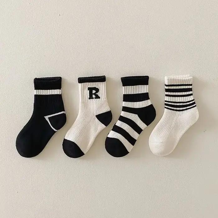 4 paires de chaussettes roses pour filles